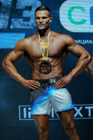 MEN'S PHYSIQUE +179